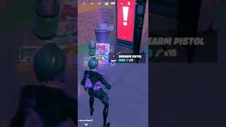 Malfunctioning Vending Machine in Chapter 3 gives OVERPOWERED loot fortnite shorts short [upl. by Divine]