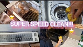 DUST CLEAN amp MORE cleanwithme speedclean motivation radiatorcleaning [upl. by Pubilis]