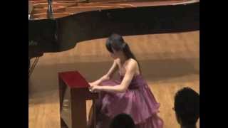 Veronica performs toy piano Sewing Machine 維若妮卡演奏玩具鋼琴：裁縫機 [upl. by Juanne]