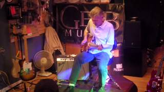 Buzz Feiten Guitar Clinic at Gelb Music 2014 Part 1 [upl. by Ahsat606]