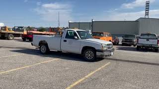 2005 Chevrolet Silverado 1500 pickup truck for sale at auction  bidding closes December 14 2021 [upl. by Mundt]