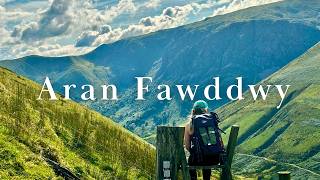 Aran Fawddwy  8 Mile Circular Hike  Snowdonia National Park [upl. by Oakman118]