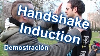 APRENDER A HIPNOTIZAR  Handshake induction 1  DEMOSTRACIÓN  TUTORIALESDEHIPNOSISCOM [upl. by Schonthal]