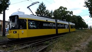 Straßenbahnen auf und an der Bornholmer Straße [upl. by Minne]