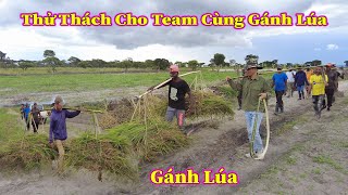 Linh Philip  Thử Thách Gánh Lúa Cùng Anh Em Trong Farm Cùng Đôi Quang Gánh Của Người Việt Nam [upl. by Annaear]