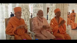 PM Modi Performs Aarti At BAPS Temple In Abu Dhabhi  BAPS New Aarti [upl. by Etnuad]