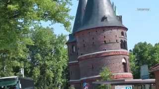 Das Holstentor HolsteinTor in Lübeck [upl. by Niarda468]