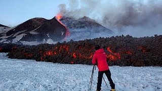 Asche und Lava am Vulkan Ätna auf Sizilien [upl. by Aicarg397]