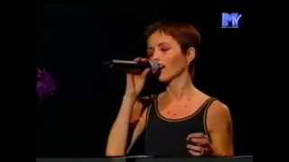 The Cranberries  Ridiculous Thoughts Live [upl. by Aihn813]