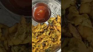 pyaz ke pakode 🤤🤤sorts recipe [upl. by Ishii7]