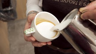 COME MONTARE IL LATTE PER IL CAPPUCCINO  Accademia dei Sapori e Saperi [upl. by Tarrance887]