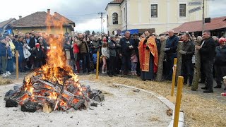 Nalaganje badnjaka kod Crkve svete Petke Pljevlja 2024 [upl. by Annasiul120]