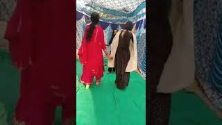 चार सखियों का नृत्य bhojpuri song love wedding dance funny motivationalquotes dreamiaf auto [upl. by Manson817]