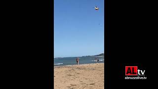 Turista muore in spiaggia a Torino di Sangro [upl. by Anastasio]