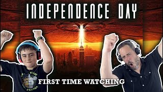 INDEPENDENCE DAY 1996 FIRST TIME WATCHING  MOVIE REACTION  PERFECT HOLIDAY FILM [upl. by Sikram854]