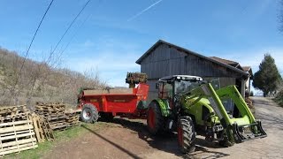 épandage de fumier 2017  avec le petit nouveau  Claas Axos 340 CX et épandeure Deguillaume [upl. by Ashleigh]