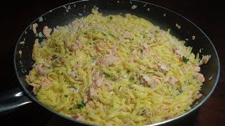 TAGLIOLINI AL SALMONE GUSTOSI Ricetta facile [upl. by Nidnerb]