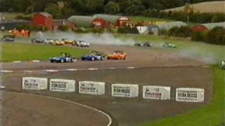 Two Ginettas crash at Thruxton 2004 [upl. by Devan]