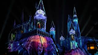 The Magic of Christmas at Hogwarts Castle Light Show at Universal Studios Hollywood [upl. by Lamp]