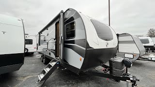 New 2022 Venture RV Stratus SR281VFD Front Dinette Travel Trailer  Muskegon Grand Rapids Holland [upl. by Yemaj955]