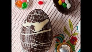 Come fare in casa le uova di cioccolato di Pasqua  videoricetta di dolci di Pasqua [upl. by Malley926]