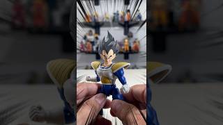 Buscamos la nueva figura de Vegeta 24000 de poder para que no nos haga papilla 😂 unboxing vegeta [upl. by Ssitnerp]