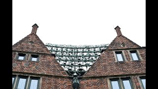 Glockenspiel des GlockenhausBöttcherstraße Bremen [upl. by Christyna]