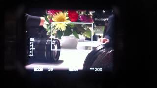 Fujifilm XPro1 viewfinder behaviour with zoom [upl. by Eihpos]