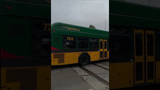 🚌King County Metro bus routeNo165 crossing🚂train tracks sound shorts [upl. by Leopold670]