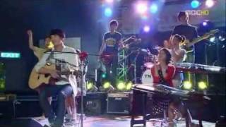 Heartstrings OST  Youve Fallen For Me at Tea House Lee ShinJung Yong Hwa [upl. by Linette]