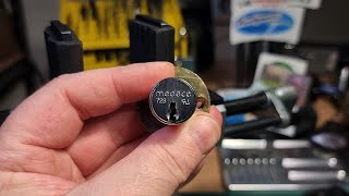 451 Medeco 72S Cam lock minilockmonday Ep93 [upl. by Rednav]