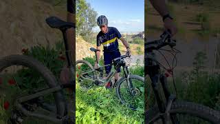 🚵BICICLETA ESPAÑOLA TRAILENDURO BERRIA CAYMAN A PRUEBA🚵 ¡Sorpresas inesperadas [upl. by Vivianne]