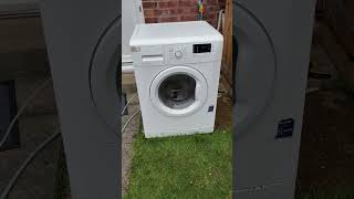 Beko WM74135 washing machine  Unbalanced service mode spin with no shocks [upl. by Nutsud]