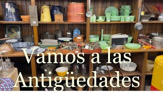 Vamos a la tienda de antiguedades [upl. by Ardekahs440]