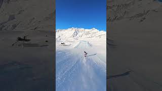 Descente de Cervinia avec Loan Bozzolo et Merlin Surgnet 🏂 [upl. by Anelav]