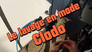 Le lavage en mode Clodo  MotoVlog FR [upl. by Eleirbag]