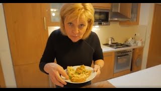 Recept na tvarohovú a škvarkovú pomazánku │ Zuzana Machová [upl. by Gilbertina653]