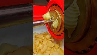 Produzione di pasta fresca conchiglie con macchina professionale La Fattorina VIP2 [upl. by Hubey]