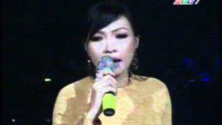 Huyen Thoai Me  Phuong Thanh [upl. by Guthrey]