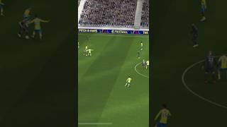 Quelle dribble 🔥🔥 efootball efootball25 pesmobile efootballmobile pes [upl. by Strephon]