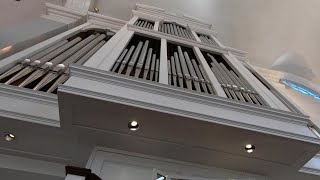 2001 Mander Organ St Peters Episcopal Church Ladue Missouri [upl. by Arreyt]