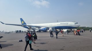 Kigali to Lagos ll Takeoff amp Landing ll Rwandair [upl. by Hi]