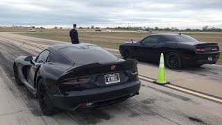 Challenger Hellcat Vs Dodge Viper 12 Mile [upl. by Yenalem]