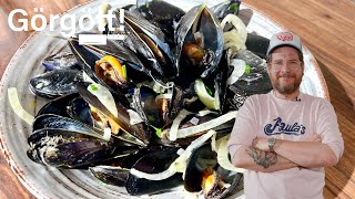 Moules Marinière  Mussels steamed in White Wine 🇧🇪 classic [upl. by Otrepur]