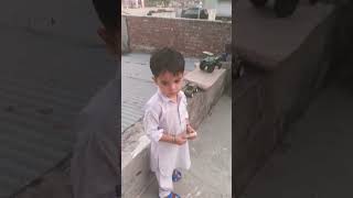 Bahar aaya to chappal gayab duet funny comedy punjabi love youtube [upl. by Hoopen801]