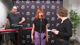 Axelle Red chante en live chez «20 Minutes» [upl. by Anerbes]