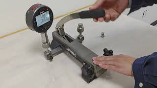 Portable Pressure calibrator system fast pressure up to 100bar [upl. by Deroo]