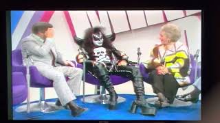 Totie Fields ribs Gene Simmons on the Mike Douglas show 1974 [upl. by Kironde]