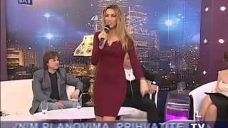 Rada Manojlovic  S mora na planine  Utorkom u 8  TV DM Sat 2013 [upl. by Annerb950]