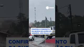 Momento da queda do avião em Vinhedo interior de São Paulo 📲 RecordNews [upl. by Ahsap305]